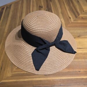 Elegant Tan and Black Women's Sun Hat